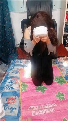 伪娘和人妻母畜-赏赐圣水/原味丝袜美腿舔 JS241119-34