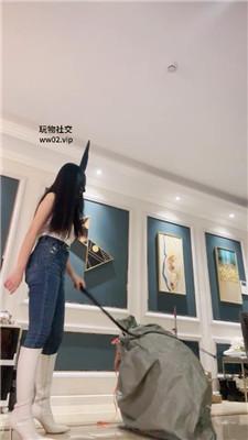 Joy麻袋装狗-长靴高跟踩虐-重度鞭打 JS241120-13