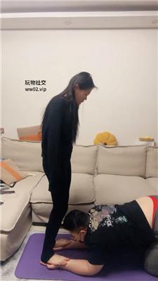 埋汰健身后原味玉足玩家奴 bf47203