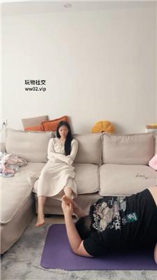 埋汰御姐S-美腿玉足踩虐家奴 bf47170