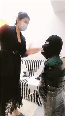 【爱秀套图】【芮兮夫妻】胶带全包1000+耳光强制抽JS241118-40