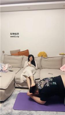 埋汰舞蹈老师玉足踩贱奴 bf47176