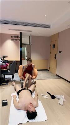 黑桃KK喂咀嚼物/高跟美腿踩/黑丝深喉 bf47154