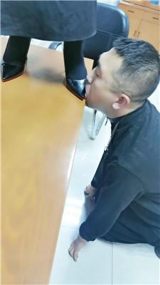 璃茉老师白领S-办公室皮鞋黑袜虐下属下 JS241118-8