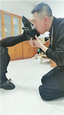 璃茉老师白领S-办公室皮鞋黑袜虐下属下 JS241118-8