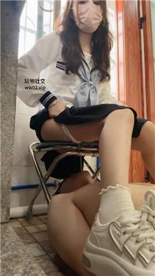 【爱秀套图】【香芋朱朱】JK小姐姐-小白鞋白袜虐bf47137