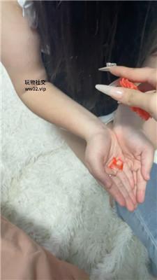 沐沐大大羞涩闺蜜舔玉足/滴蜡 JS241118-19