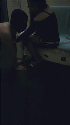 【爱秀套图】【小微风】黑丝高跟恋足舔JS241118-37