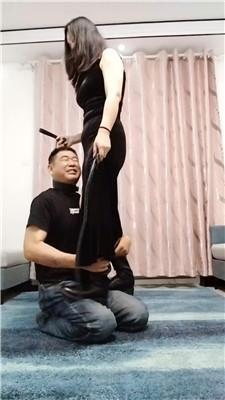 婉婷殿下御姐S-长靴踢踹/连环耳光抽蒙/鞭打双视角版 JS241118-29