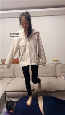 埋汰玉足恋足舔/转胯狗爬/碾压踩 bf47146