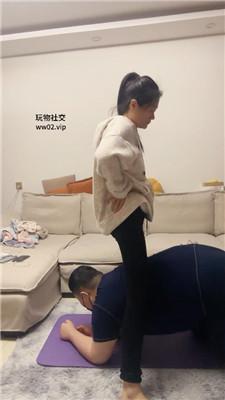 埋汰玉足恋足舔/转胯狗爬/碾压踩 bf47146