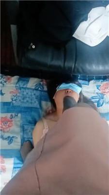 伪娘和人妻母畜-原味灰丝臭脚丫舔 JS241118-25