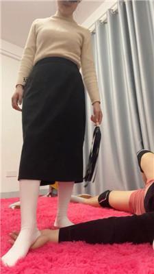 姗姗白袜脚踩踏鞭打sp JS241122-46