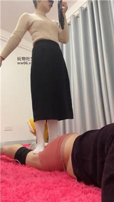 姗姗白袜脚踩踏鞭打sp JS241122-46