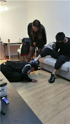 苏苏高贵情侣主-舔脏鞋鞭打/浓痰/混合圣水双视角版 JS241122-45