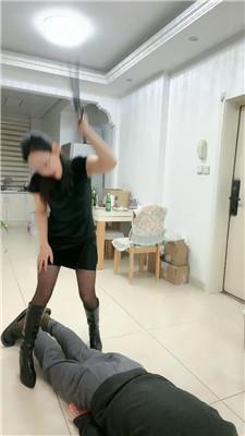 乔妹儿长靴高跟黑丝踩踏/重度鞭打 JS241123-16