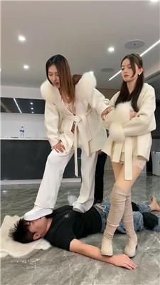 麋鹿银儿超颜值3S-踩头踢踹天花板-靴子小白鞋 bf47325