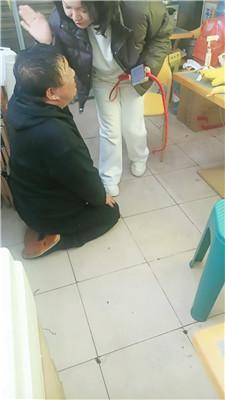 乐爷餐厅公开处刑乞丐奴 JS241123-17