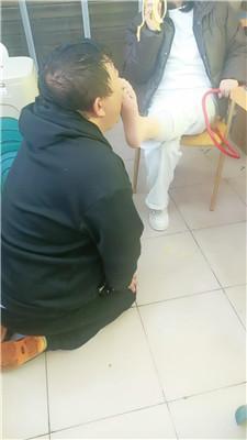 乐爷餐厅公开处刑乞丐奴 JS241123-17