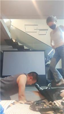 诗琪双奴踩踏-舔不好鞋袜就鞭打惩罚 JS241122-41