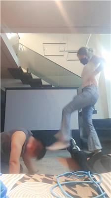 诗琪双奴踩踏-舔不好鞋袜就鞭打惩罚 JS241122-41