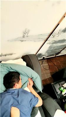 刘二狗开发足疗店技师做S-舔丝袜踩踏 JS241122-31