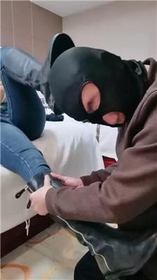 阿雅抽耳光/吐口水喝圣水/舔脏长靴 bf47313