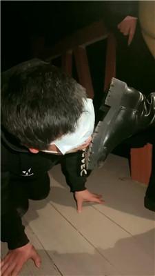 绯闻王妃户外骑马遛狗/舔超脏鞋底 JS241126-1