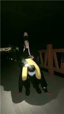 绯闻王妃户外骑马遛狗/舔超脏鞋底 JS241126-1