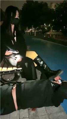 绯闻王妃户外骑马遛狗/舔超脏鞋底 JS241126-1