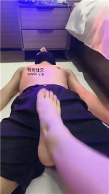 米小唐袜子塞嘴高跟黑丝踩虐 JS241126-10