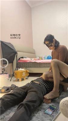 苏晴骑狗背/黑丝美腿踩虐/短裙坐脸窒息 bf47469