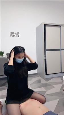 吴恩黑丝美腿踩踏踢裆/转胯骑马/坐脸窒息 bf47399