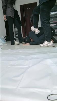 【爱秀套图】【芭比】双S-骑马脏鞋踩踏/清理脏鞋底棉袜【双视角版】JS241125-9