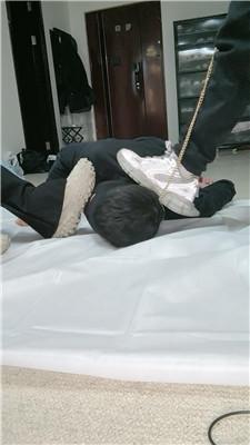 芭比双S-骑马脏鞋踩踏/清理脏鞋底棉袜双视角版 JS241125-9