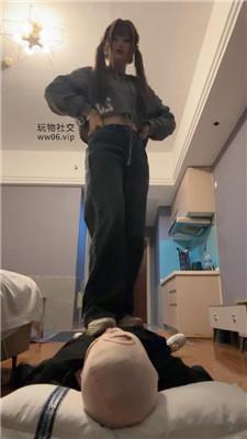 六六可爱女主S-运动鞋白袜虐老师犬上 bf47416