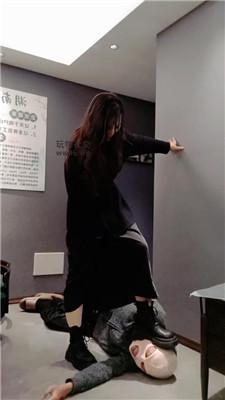 猴歌开发物业女神靴子黑棉袜虐 bf47412