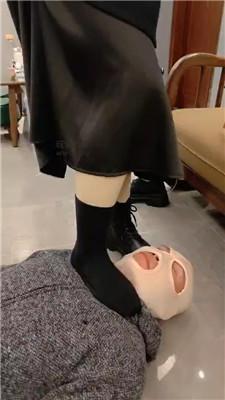 猴歌开发物业女神靴子黑棉袜虐 bf47412