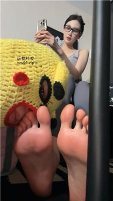 艾琳175腿夹窒息/健身后原味白袜辱/中指鄙视双视角版bf47433