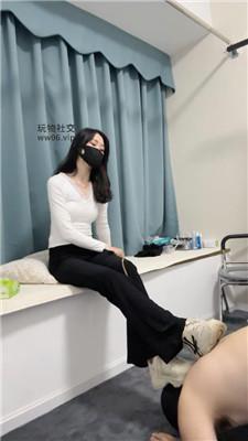 白栀囚禁狗笼/小白鞋踢踹/高跟踩踏/坐脸窒息虐乳 bf47428