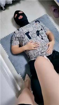 小羊咩咩粉高跟玉足踩虐 JS241125-20