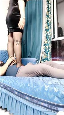 李老师黑丝美腿全体重踩踏 JS241125-3