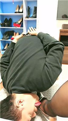 玉姐手指枷锁反绑-黑丝jio狂舔 JS241125-6