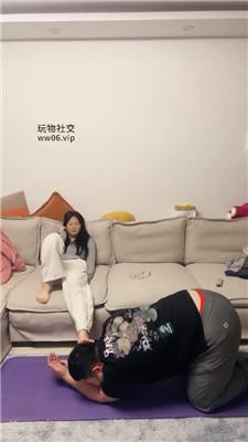 埋汰骑马狗爬/玉足踩虐舔 JS241125-4