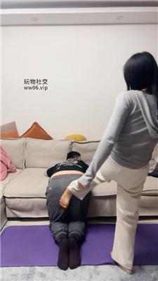 埋汰骑马狗爬/玉足踩虐舔 JS241125-4