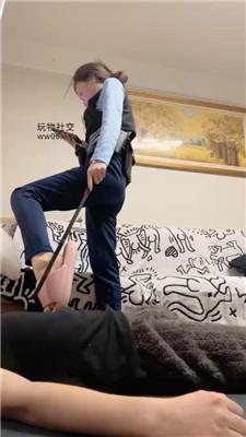 安安sama骑马转胯/碾压踩狗头/近距离舔裸足 JS241127-30