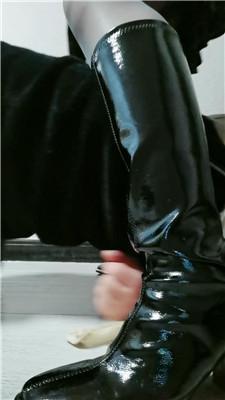 晓安公主长靴踩虐强制磕头 JS241128-1