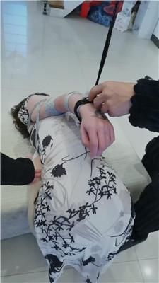 媚娘工作室情侣主-绑架好闺蜜 JS241128-3