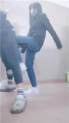 奇了怪了运动鞋白袜连环踢裆 JS241128-15