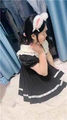 小凤梨涂鸦羞辱狗闺蜜/卫生巾贴嘴巴 JS241128-11